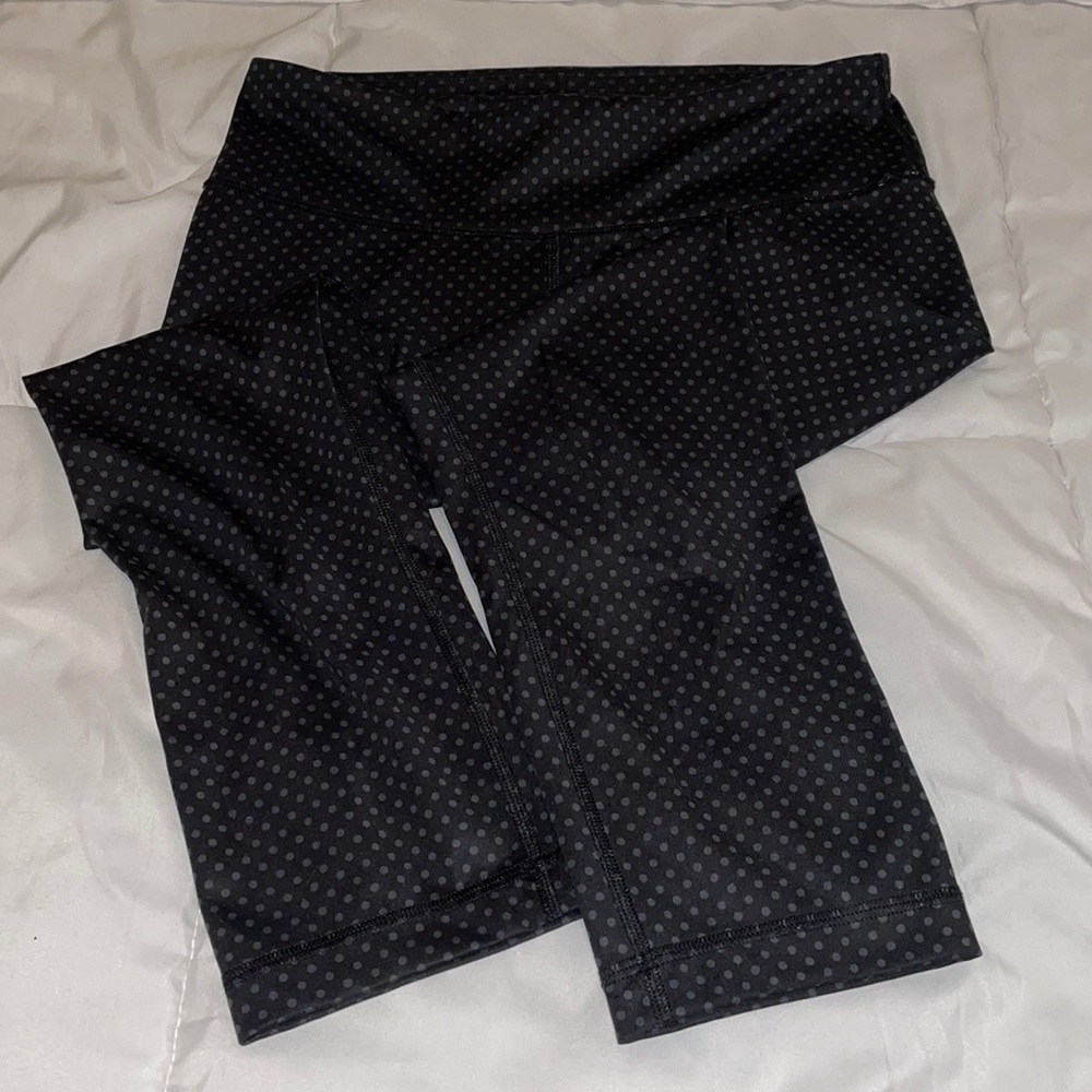 Lululemon polka dot crop leggings - GUC